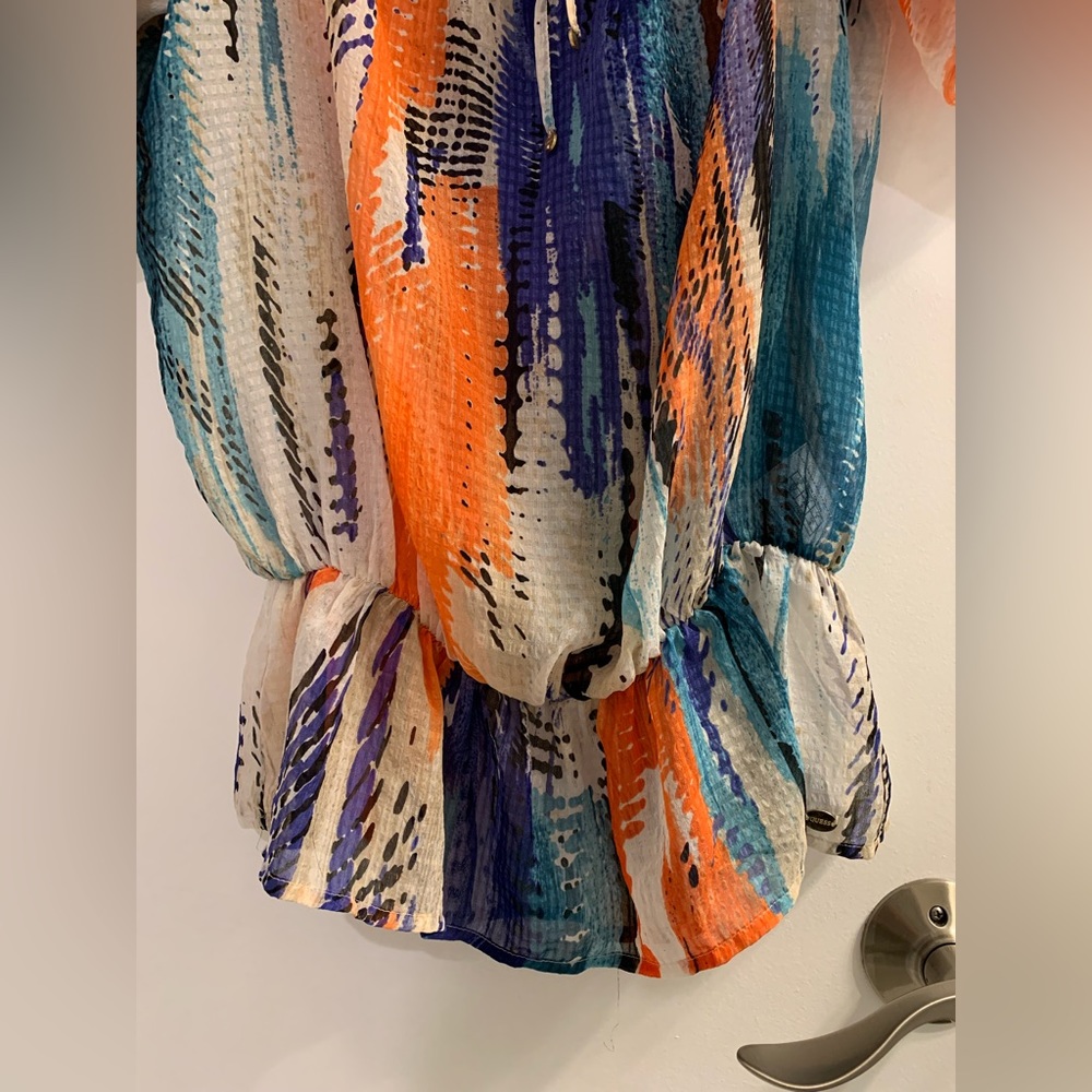 GUESS • Los Angeles Hot Babe Off-Shoulder Blouse - Picture 7 of 7